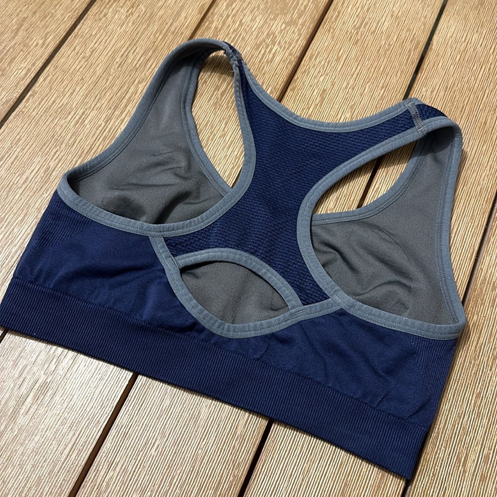 New Balance Size S~Woman Sports Bra Blue & Gray Racerback Stretchy Lined Keyhole - Picture 2 of 4